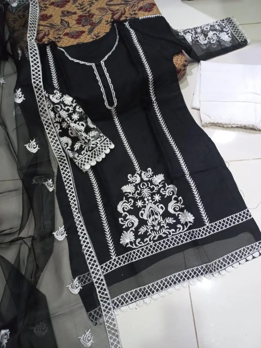 Black Embroidered 3-Piece Women Suit with Lace Dupatta - Image 2