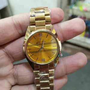 New stylish Golden watch from men